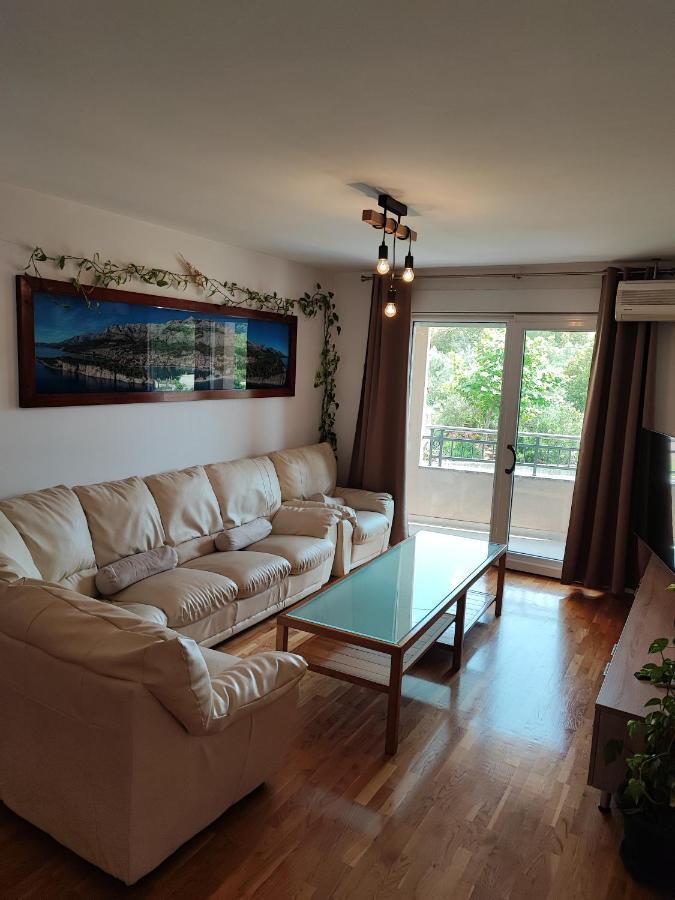 Apartments M&M Макарська Екстер'єр фото