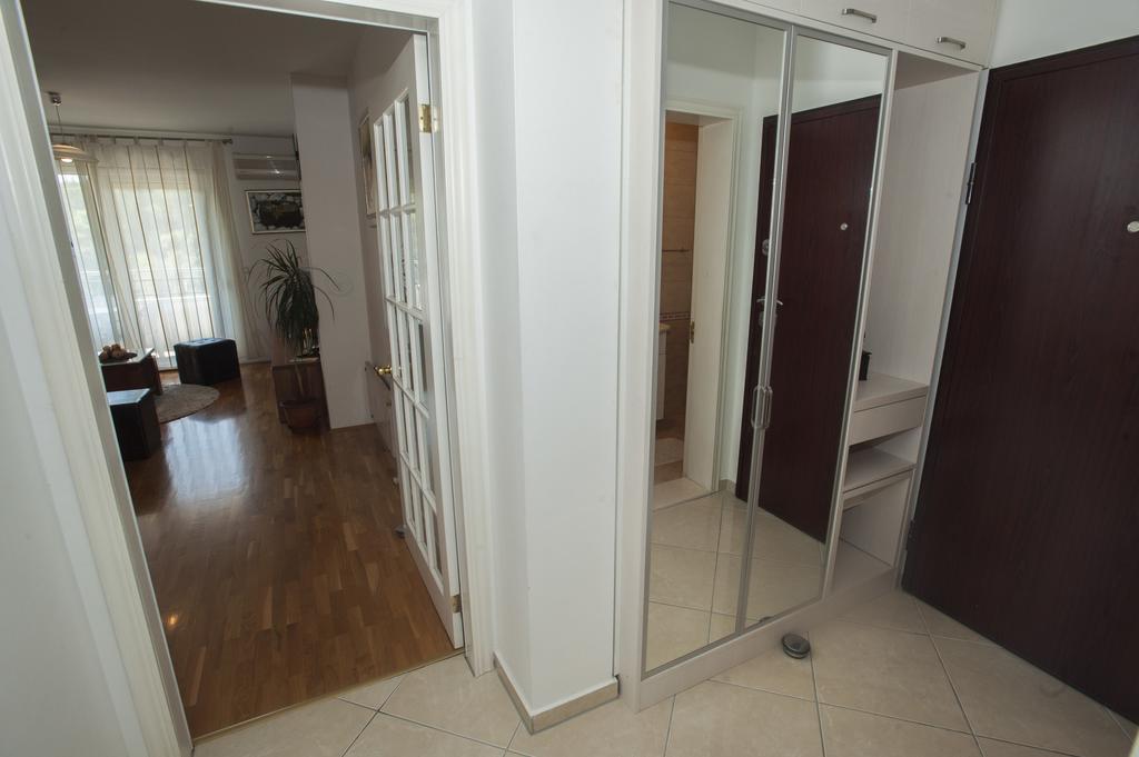 Apartments M&M Макарська Екстер'єр фото